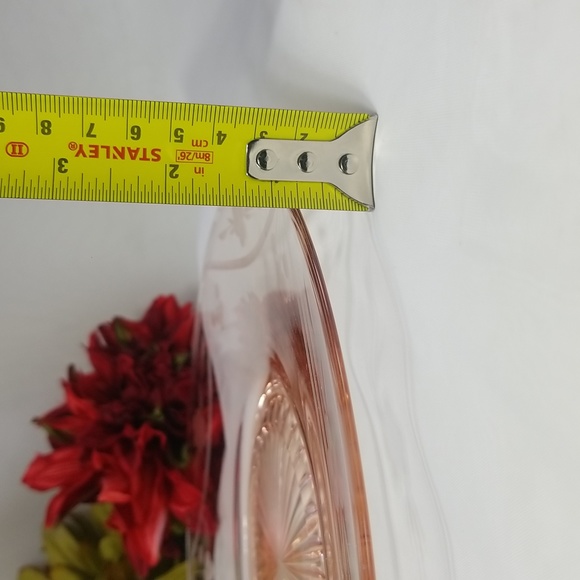 Cambridge Elegant Pink Etched Cracker Plate - Picture 5 of 12